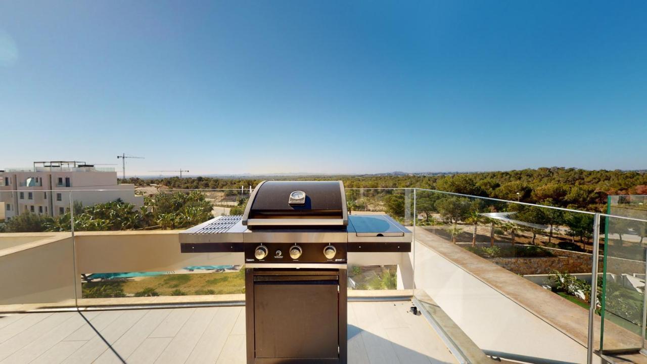 Las Colinas Golf, Luxury Penthouse أوريويلا المظهر الخارجي الصورة